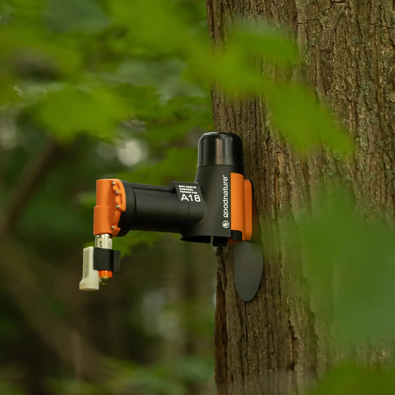 Load image into Gallery viewer, Goodnature | A18 Grey Squirrel Trap Kit - Traps