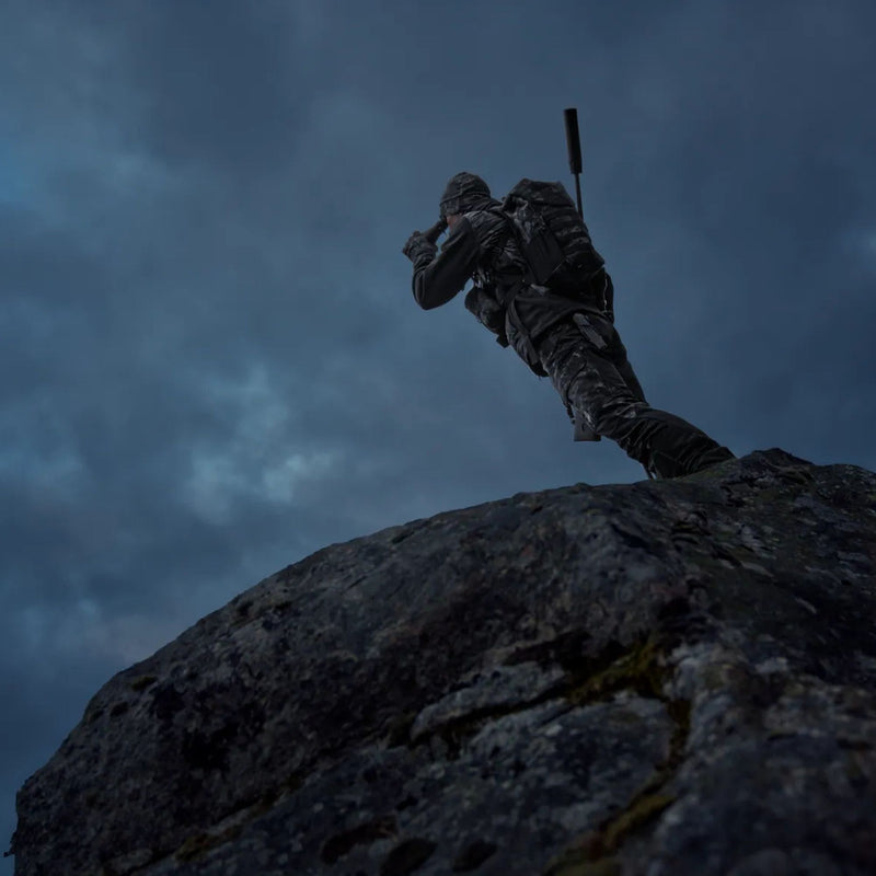 Load image into Gallery viewer, Härkila | NOCTYX camo hybrid jacket | AXIS MSP® Black/Black - Hunting Jackets