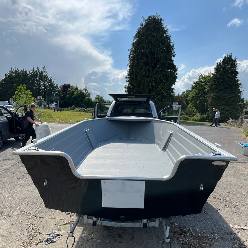 Load image into Gallery viewer, Kerman | V170 | Fishing Aluminum Boat | 16.5ft - Boats