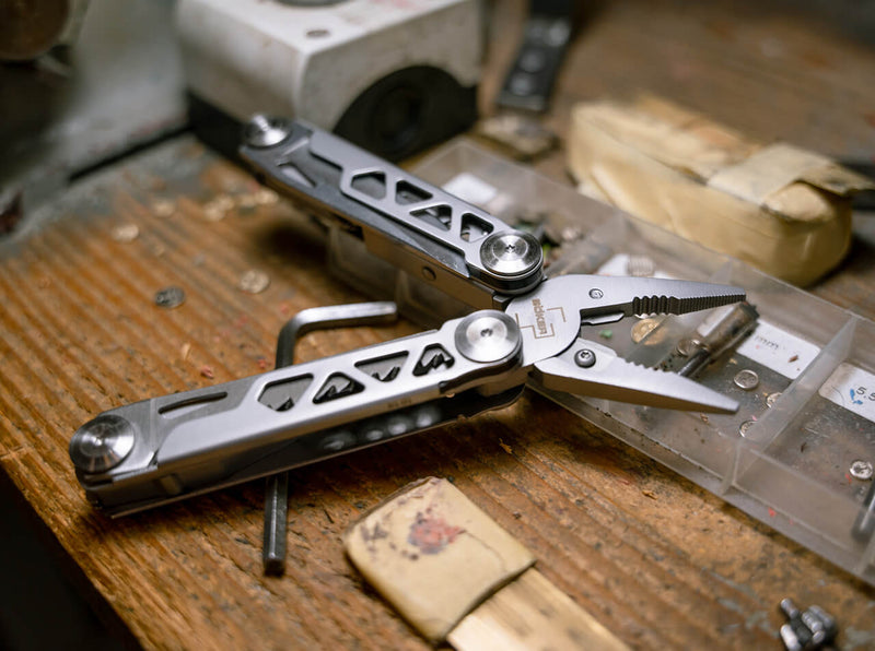 Load image into Gallery viewer, Böker Plus | Specialist Pro Multitool - Multitools