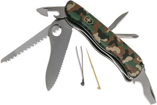 Wildhunter.ie - Victorinox | Trailmaster | Pocket Knife | Camo | Spring Assisted Knife -  Knives
