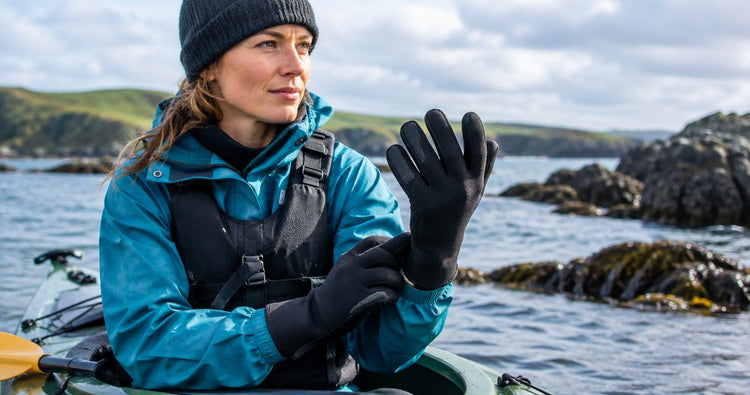 Best neoprene gloves for kayaking and cold water fishing in Ireland