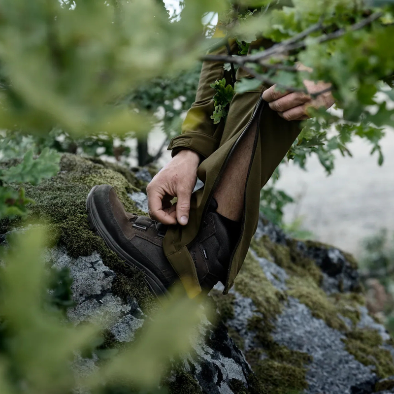 Load image into Gallery viewer, Seeland | Chaser Aero Trousers | Pine Green
