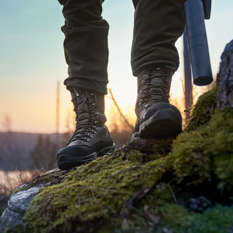Load image into Gallery viewer, Härkila | Pro Hunter Ridge 2.0 GTX Boots | Dark Brown
