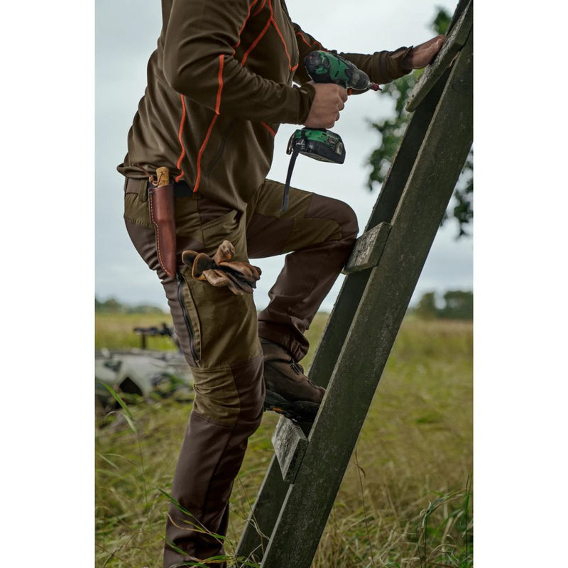 Load image into Gallery viewer, Härkila | Scandinavian Trousers 32&quot; | Willow green/Deep brown
