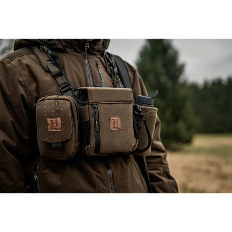 Load image into Gallery viewer, Härkila | Binocular Holder | Dark willow green
