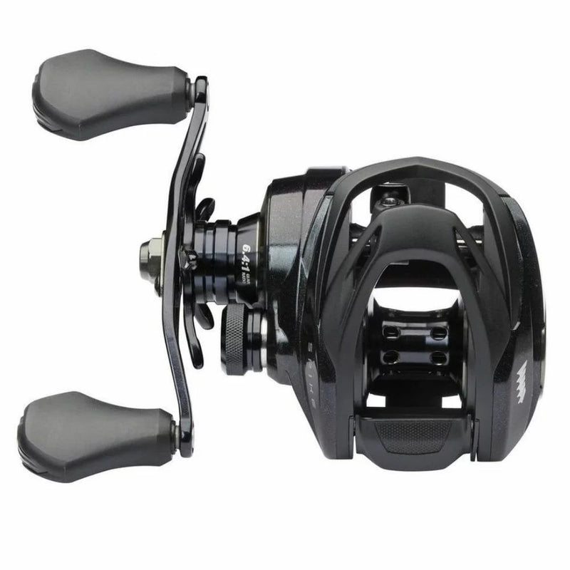Load image into Gallery viewer, Abu Garcia | Low Profile Left Handed Baitcasting Reel

