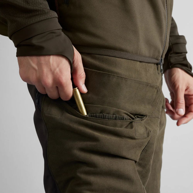 Load image into Gallery viewer, Härkila | Scandinavian Trousers 30&quot; | Willow green/Deep brown
