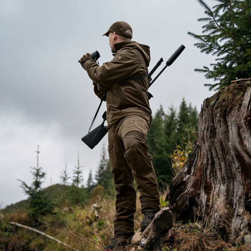 Load image into Gallery viewer, Härkila | Forest Hunter GTX Jacket | Hunting green/Shadow brown
