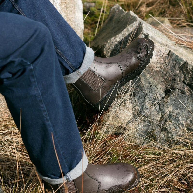 Load image into Gallery viewer, Hoggs Of Fife | Classic Dealer Safety Boots | Dark Brown
