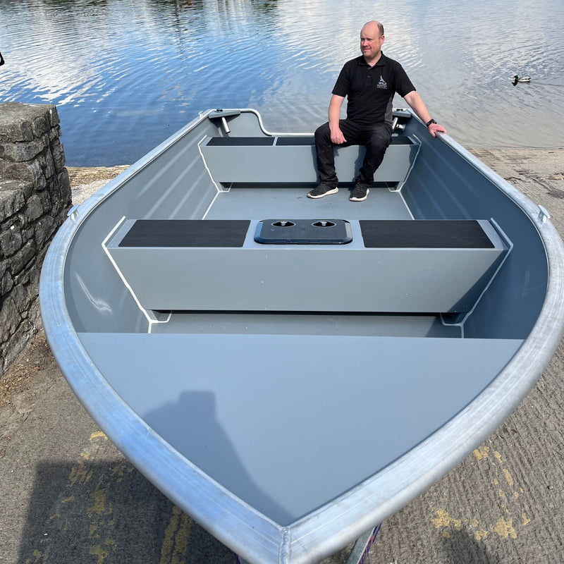 Load image into Gallery viewer, Kerman | V170 | Fishing Aluminum Boat | 16.5ft
