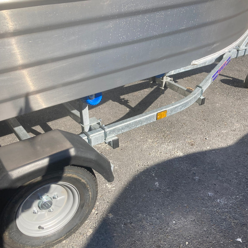 Load image into Gallery viewer, Snipe | N3-500R Boat Trailer
