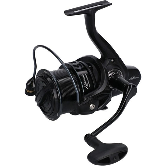 Mikado Katsudo Distance 5008 Spinning Reel. A black fishing reel with handle and spool shown.